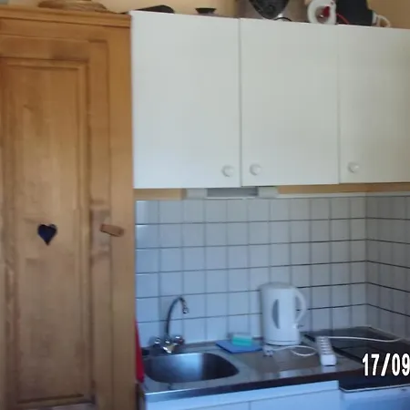 Buron Apartment *